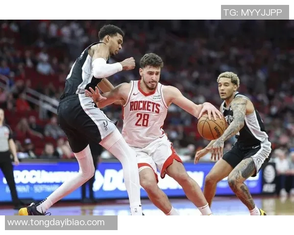 2018年12月1日火箭队与马刺队精彩对决全场录像回放分析