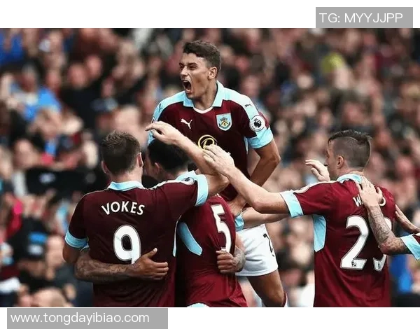 安德莱与摩斯高的激烈对决揭示足球战术的博弈与魅力