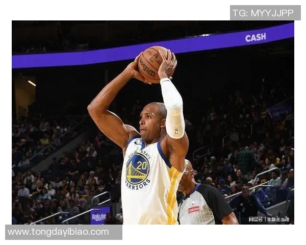 勇士队客场力克开拓者，库里再度炸翻全场
