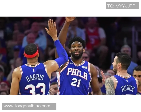 雄鹿与费城76人激战正酣谁能在季后赛中笑到最后
